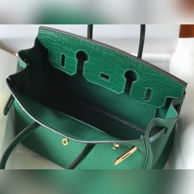 Hermès Шелковисто-зеленая сумка Togo из искусственной кожи кроко