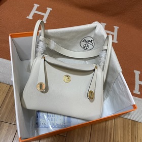 Сумка Hermes Lindy, импортная кожа TC, молочно-белый серебряной з