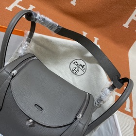 Сумка Hermes Lindy, импортная кожа TC, серебристо-золотая застежк