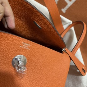 Сумка Hermes Lindy, импортная кожа TC, оранжевая с золотыми сереб