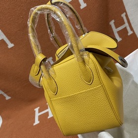 Сумка Hermes Lindy из импортной кожи TC с золотой и серебряной фу