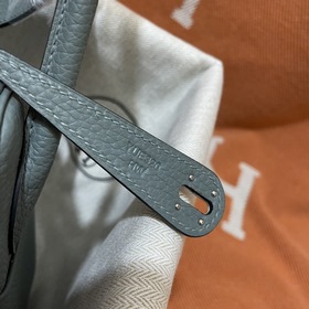 Сумка Hermes Lindy, импортная кожа TC, миндально-зеленая с золоты