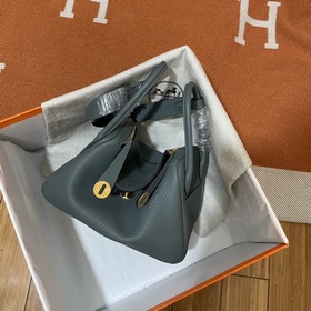 Сумка Hermes Lindy, импортная кожа TC, миндально-зеленая с золоты