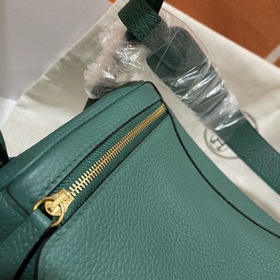 Сумка Hermes Lindy, импортная кожа TC, павлиний зеленый с золотым