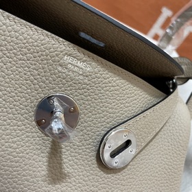 Сумка Hermes Lindy, импортная кожа TC, серо-золотая застежка. Сде