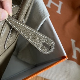 Сумка Hermes Lindy из импортной кожи TC, цвет слоновой кости с зо