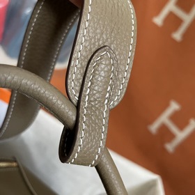 Сумка Hermes Lindy, импортная кожа TC, слоновая кость с золотыми 