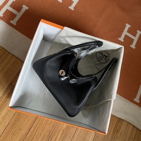 Сумка Hermes Lindy, импортная кожа TC, черная с золотыми серебрян