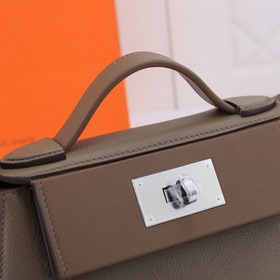 Hermès mini2424 сумка через плечо Сумка mini2424 имеет шесть спос