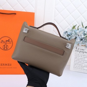 Hermès mini2424 сумка через плечо Сумка mini2424 имеет шесть спос