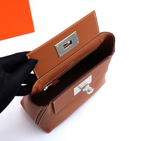 Hermès mini2424 сумка через плечо Сумка mini2424 имеет шесть спос