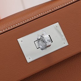 Hermès mini2424 сумка через плечо Сумка mini2424 имеет шесть спос