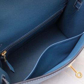 Сумка Hermes Kelly через плечо, кожа цвета джинсового синего с зо