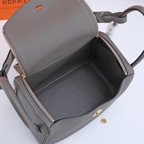 Hermès полуручной работы сумка Lindy из импортной кожи TC с крупн
