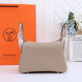 Hermès полуручной работы сумка Lindy из импортной кожи TC с крупн