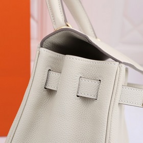 Сумка Hermes Kelly через плечо, молочно-белая серебряной застежко