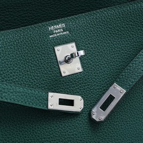 Сумка Hermes Kelly через плечо, павлиний зеленый с золотыми сереб