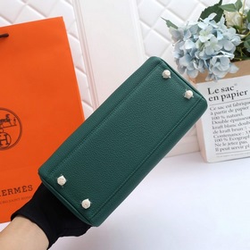 Сумка Hermes Kelly через плечо, павлиний зеленый с золотыми сереб