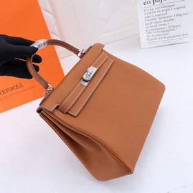 Сумка Hermes Kelly с одним плечевым ремнем, золотисто-коричневая 