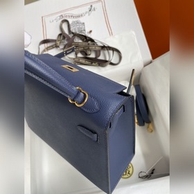 Сумка Hermès Kelly из кожи Epsom с прошитыми восковыми швами, зол