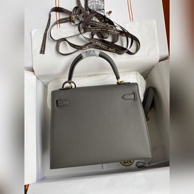 Сумка Hermes Kelly из кожи Epsom с прошитыми восковыми нитками се