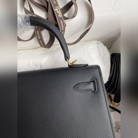 Сумка Hermès Kelly из кожи Epsom с прошитыми восковыми швами, чер