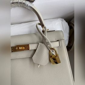 Сумка Hermes Kelly из кожи Epsom с прошитыми восковыми нитками зо