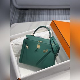 Сумка Hermès Kelly из кожи Epsom с прошитыми восковыми швами золо