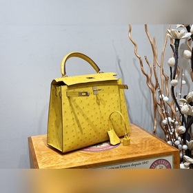 Сумка Hermes Kelly из южноафриканской кожи страуса, янтарно-желто