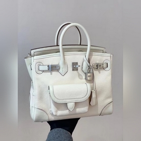 Сумка Hermes Birkin &nbsp;cargo кремово-белая серебряной заст