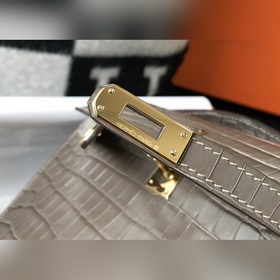 Hermès Small Kelly Evening Bag Clutch Bag Золотая застежка Текст