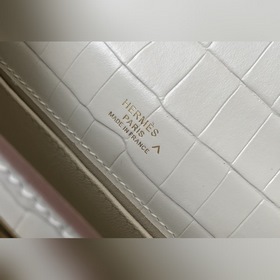 Hermès Small Kelly Evening Bag Clutch Bag Золотая застежка Текст