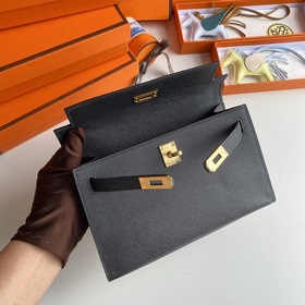 Hermès Mini Kelly Pochette сумка-клатч из кожи Epsom, черная, с з
