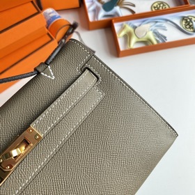 Hermès Mini Kelly Pochette сумка-клатч из кожи Epsom, цвет слонов