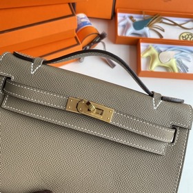 Hermès Mini Kelly Pochette сумка-клатч из кожи Epsom, цвет слонов