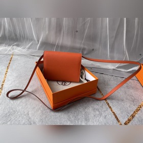 Hermès Clic квадратная сумка через плечо Размер идеально подходи