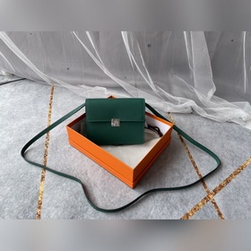 Hermès Clic квадратная сумка через плечо Размер идеально подходи