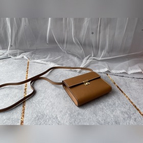 Hermès Clic квадратная сумка через плечо Размер идеально подходи