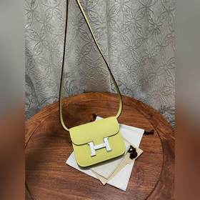 Hermès Constance Slim клатч с ремнем через плечо В настоящее врем