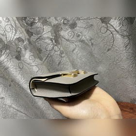 Hermès Constance Slim клатч с ремнем через плечо В настоящее врем
