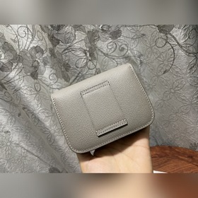 Hermès Constance Slim клатч с ремнем через плечо В настоящее врем