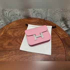 Hermès Constance Slim клатч с ремнем через плечо В настоящее врем