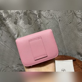 Hermès Constance Slim клатч с ремнем через плечо В настоящее врем