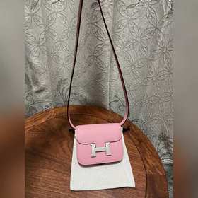 Hermès Constance Slim клатч с ремнем через плечо В настоящее врем