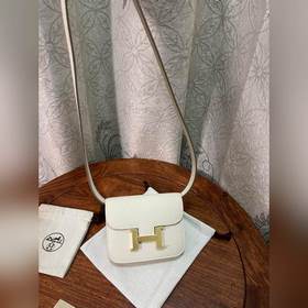 Hermès Constance Slim клатч с ремнем через плечо В настоящее врем