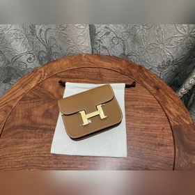 Hermès Constance Slim клатч с ремнем через плечо В настоящее врем