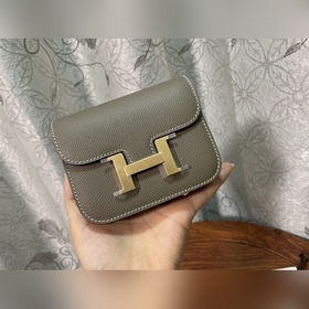 Hermès Constance Slim клатч с ремнем через плечо В настоящее врем
