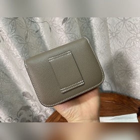 Hermès Constance Slim клатч с ремнем через плечо В настоящее врем