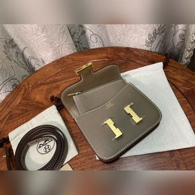 Hermès Constance Slim клатч с ремнем через плечо В настоящее врем