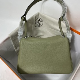 Hermès Импортная сумка из кожи TC цвет шалфей с золотыми серебря